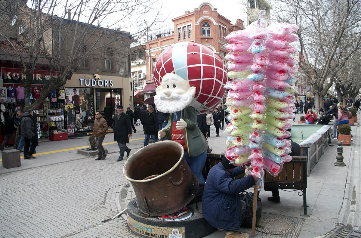 NASREDDIN HODJA