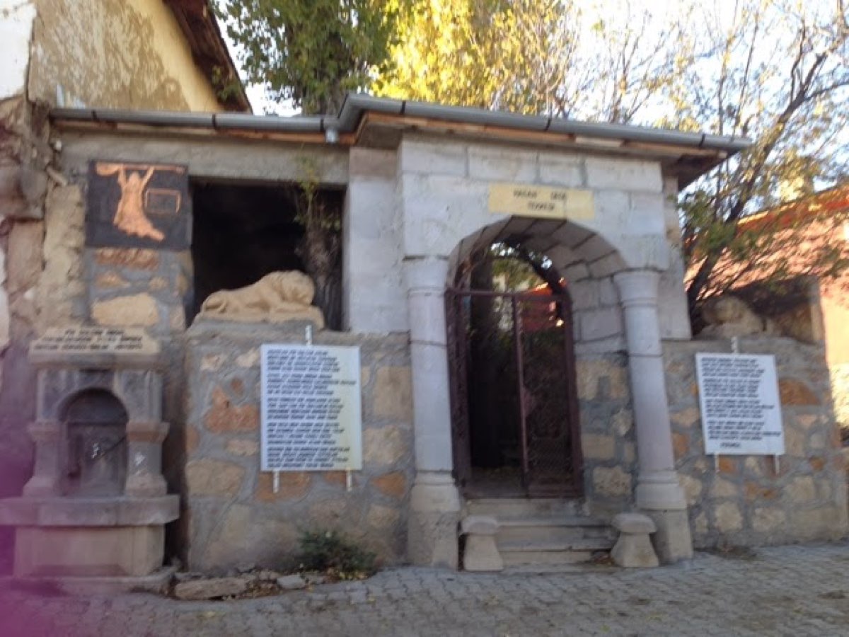 PİR SULTAN ABDAL