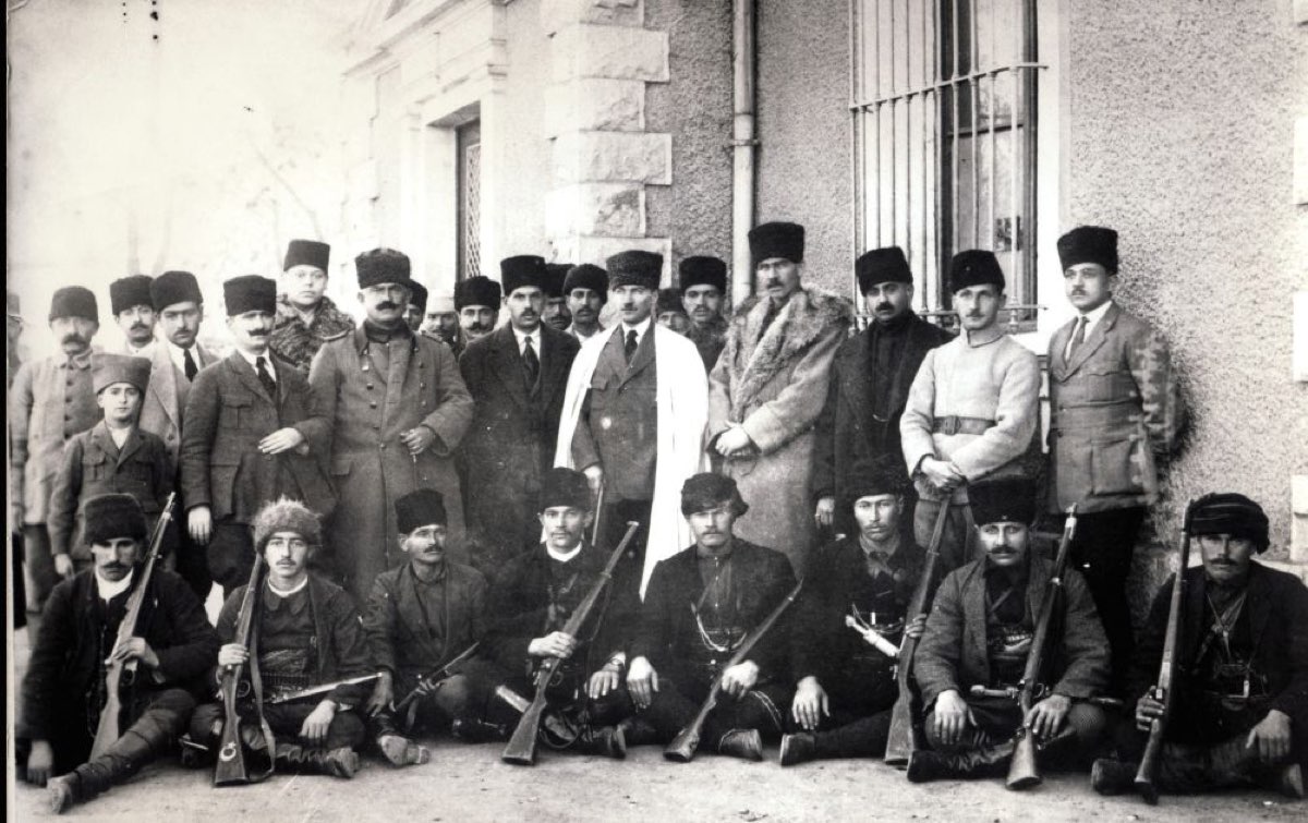 ÖZ TÜRKLER / TÜRK - TURAN TARİHİ